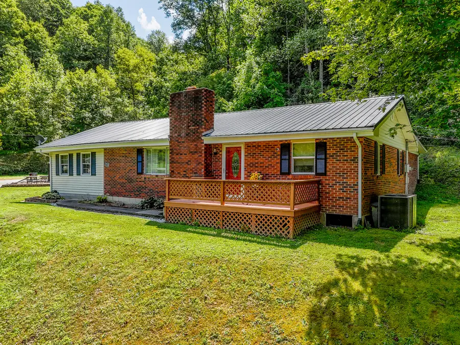 224 Mays Road, Sandy Hook, KY 41171 - #2