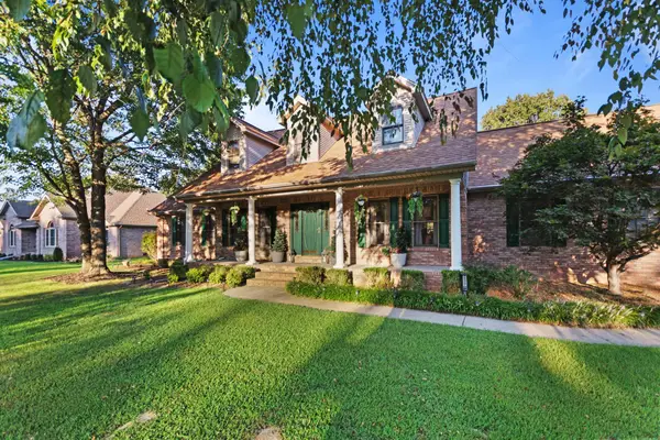 330 Stonecreek Place, Paducah, KY 42003