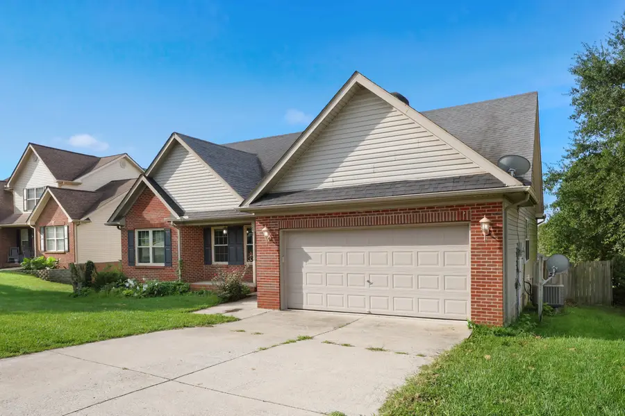 324 Mason Springs Drive, Nicholasville, KY 40356 - #2