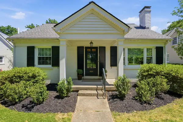 1221 Providence Lane, Lexington, KY 40502