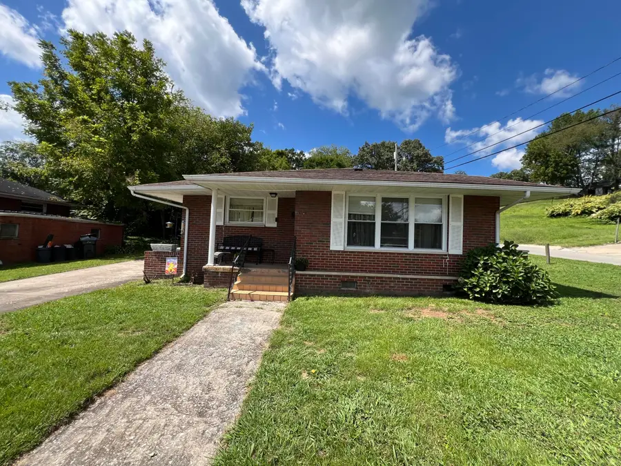 1500 S Elm Street, Corbin, KY 40701 - #3