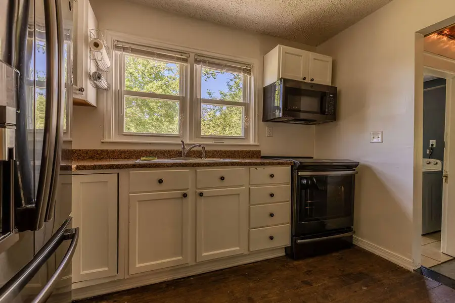 417 N Wilson Avenue, Morehead, KY 40351 - #3