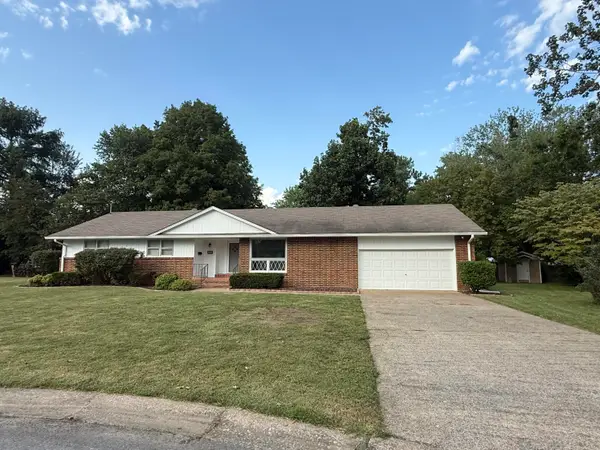 820 Sha-wa Court, Murray, KY 42071