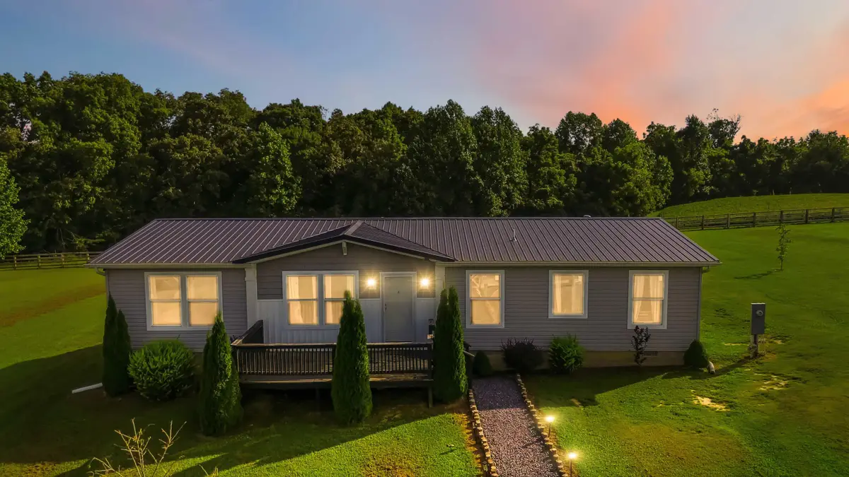 82 Cumberland Trace, Nancy, KY 42544 - #1