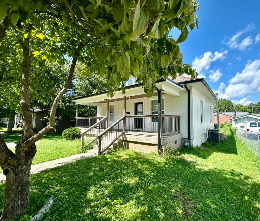 531 Adams Street, Danville, KY 40422 - #2