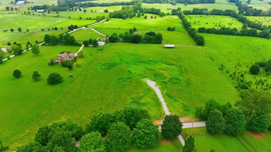 751 N Yarnallton Pike, Lexington, KY 40511 - #2