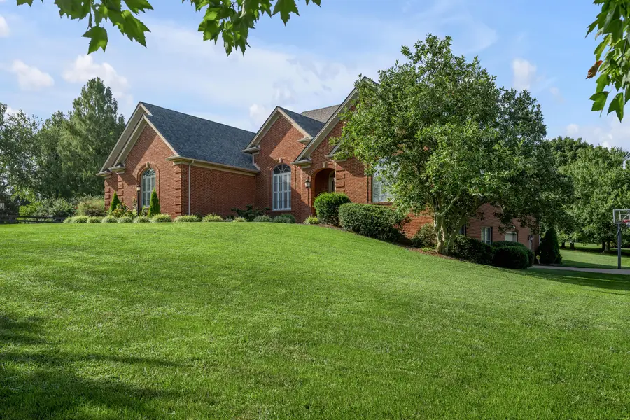 203 W Brannon Road, Nicholasville, KY 40356 - #2