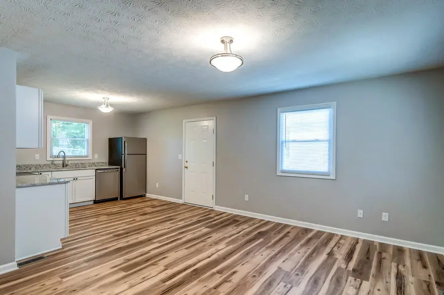 117 E Kentucky Avenue, Richmond, KY 40475 - #3