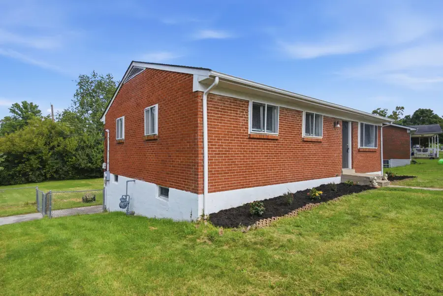 3601 Olympia Circle, Lexington, KY 40517 - #3