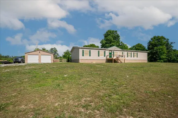 12149 E Hwy 92, Williamsburg, KY 40769
