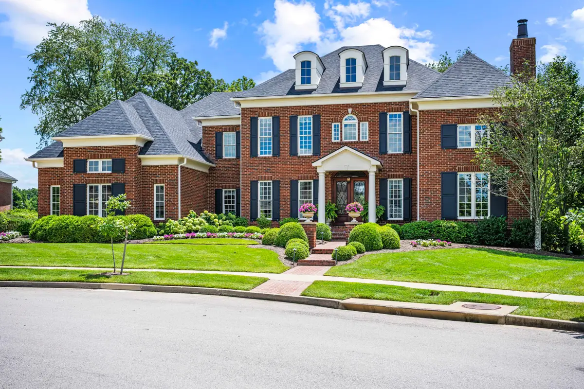 3056 Bobwhite Trail, Lexington, KY 40509 - #1
