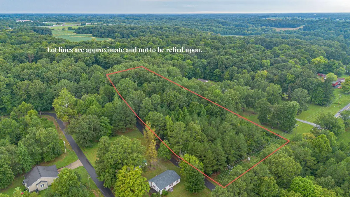 000 Oak Level Road, Benton, KY 42025 - #1
