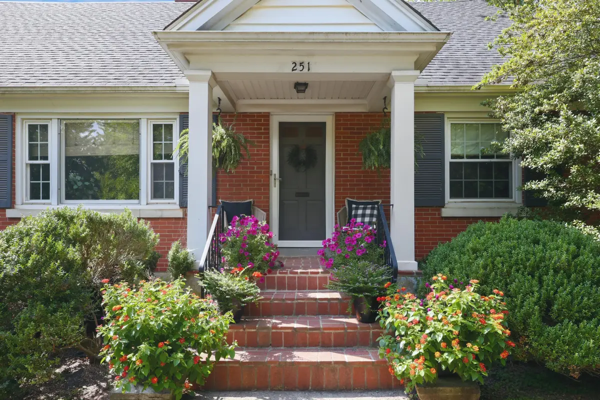 251 Larch Lane, Lexington, KY 40511 - #1