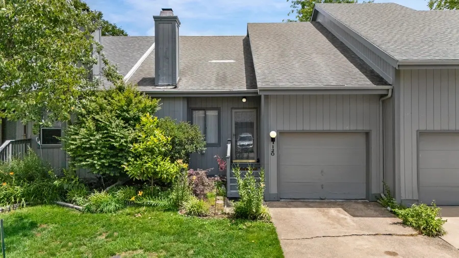120 Cherrybrook Drive, Nicholasville, KY 40356 - #3