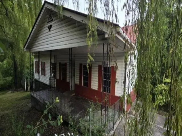 183 Highway 160, Cumberland, KY 40823 - #1