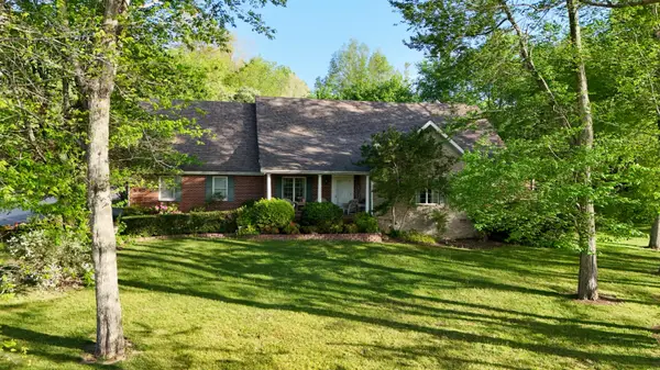 5686 Slate Lick Road, London, KY 40741
