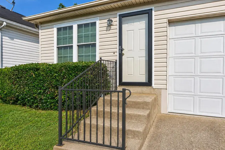 521 Peachtree Street, Nicholasville, KY 40356 - #2