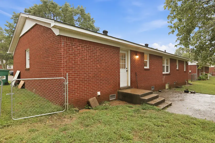 111 Bel Aire Drive, Mayfield, KY 42066 - #3