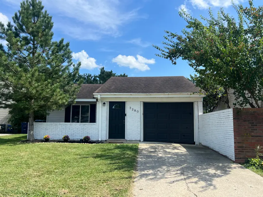 3280 Valhalla Drive, Lexington, KY 40515 - #2