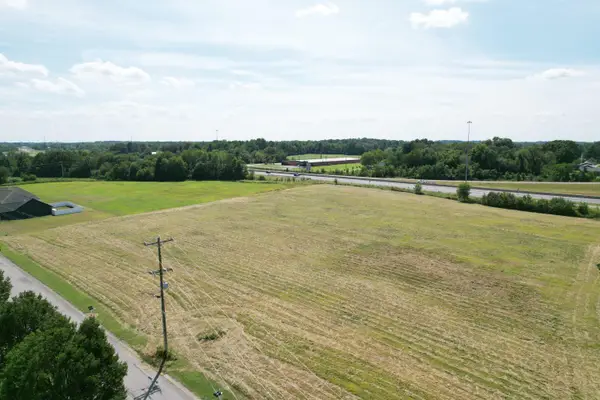 35 NE 230 Parkway Dr Drive #38a, Mayfield, KY 42066