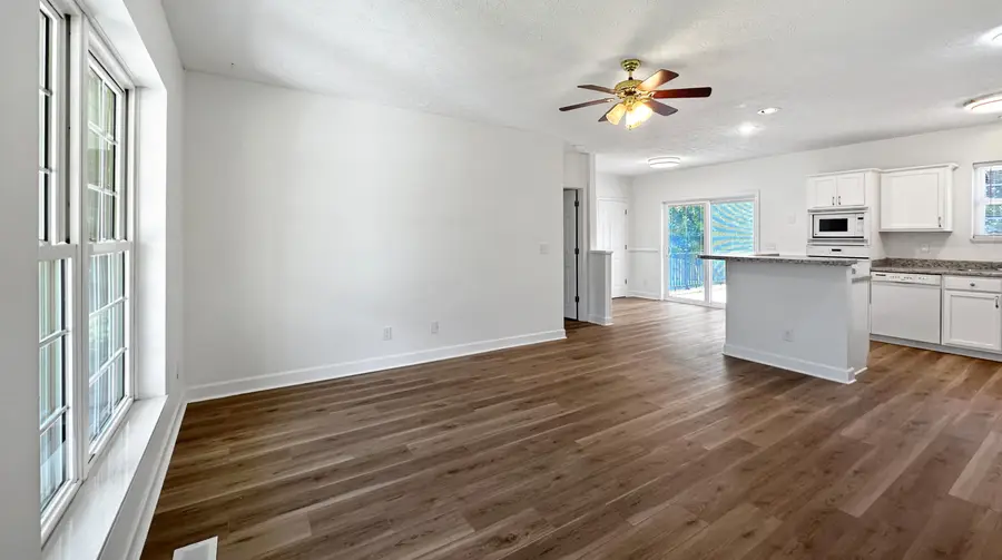 1602 Oak Hill Drive, Murray, KY 42071 - #3