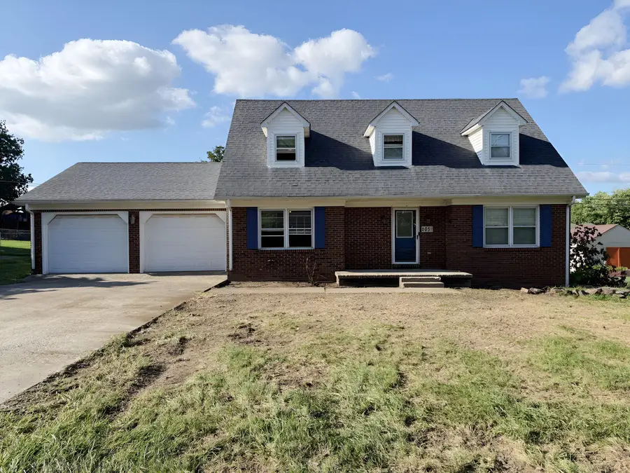 605 Longview Road, Danville, KY 40422 - #2