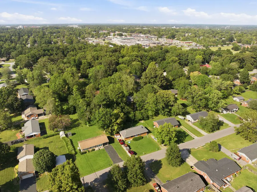 1304 Peggy Ann Drive, Murray, KY 42071 - #2