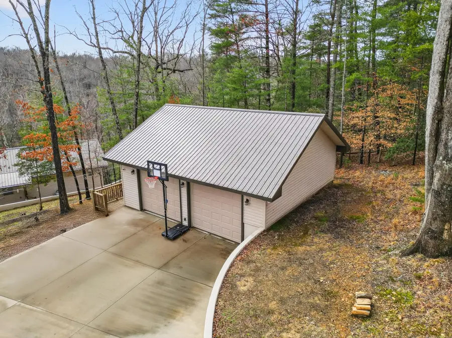 205 Hart Lane, Belton, KY 42324 - #2