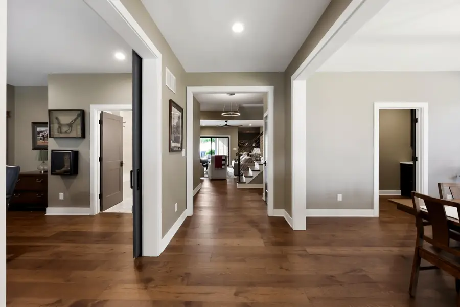 604 Montclair Drive, Lexington, KY 40502 - #3