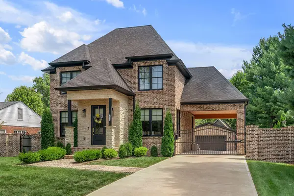 418 Chinoe Road, Lexington, KY 40502
