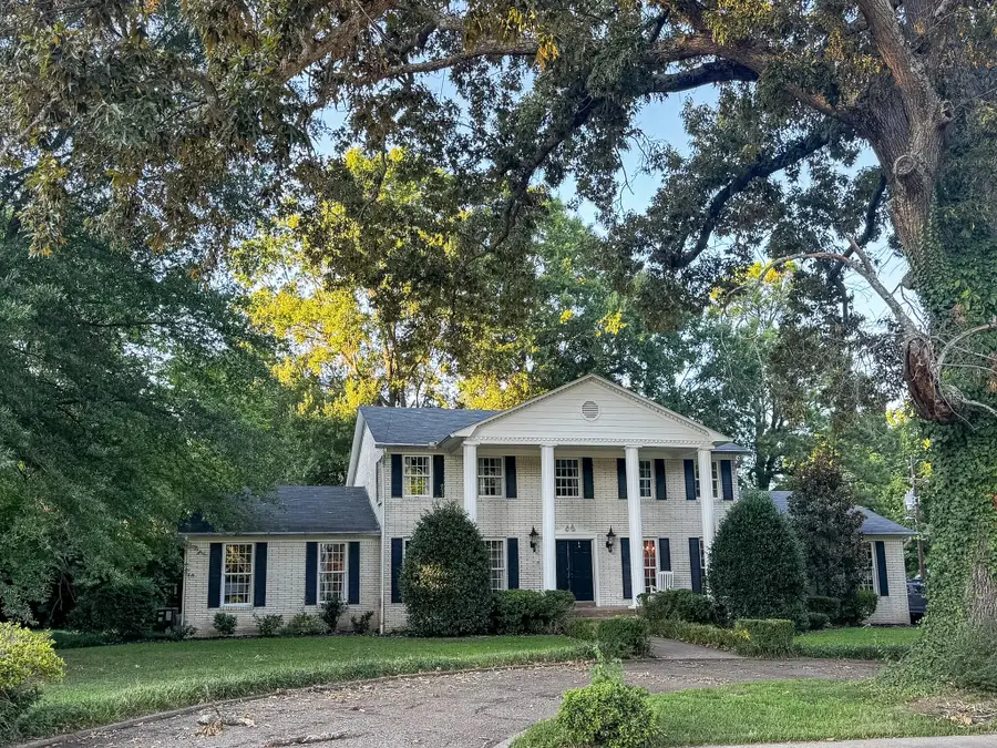721 E College Street, Mayfield, KY 42066 - #2