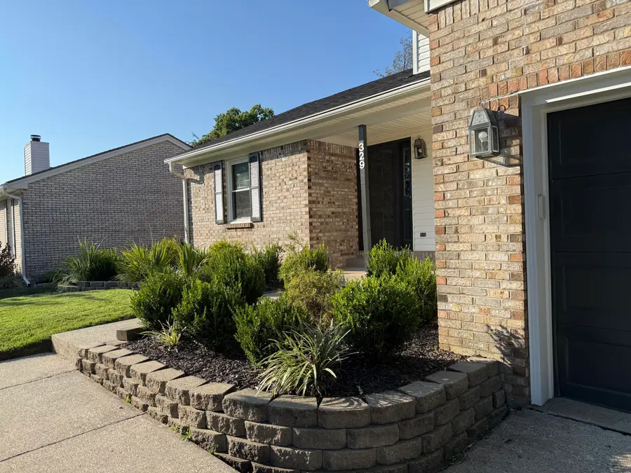 329 Stonegate Way, Lexington, KY 40503 - #2