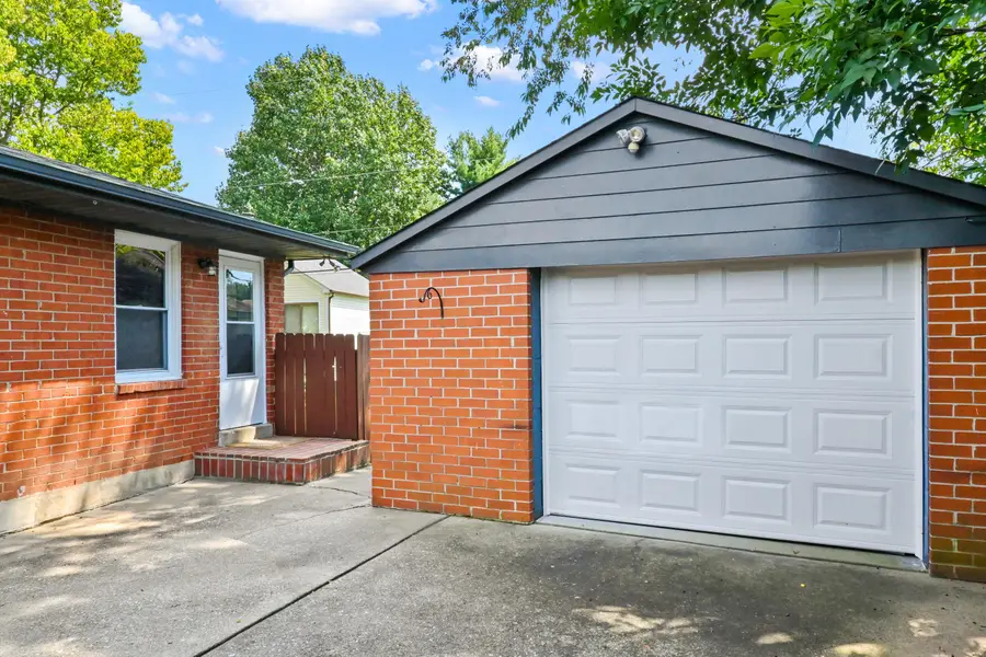 378 Clearwood Court, Lexington, KY 40509 - #3