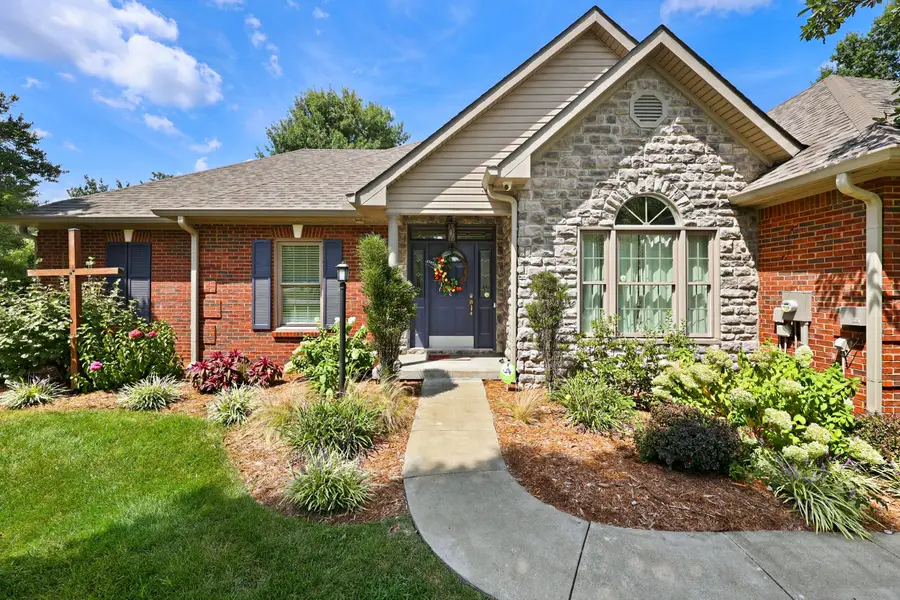 105 Deer Run, Frankfort, KY 40601 - #3