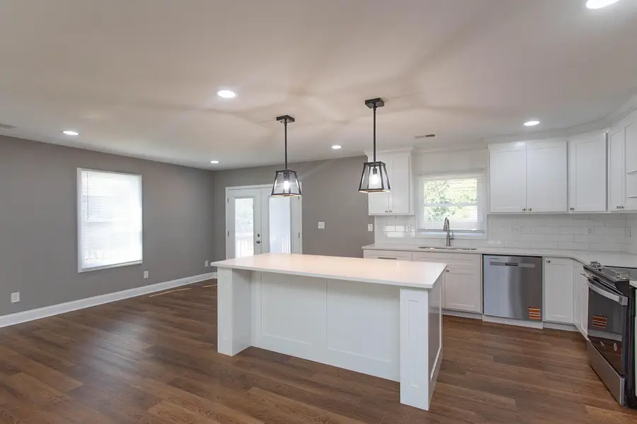 1389 Tanforan Drive, Lexington, KY 40517 - #2