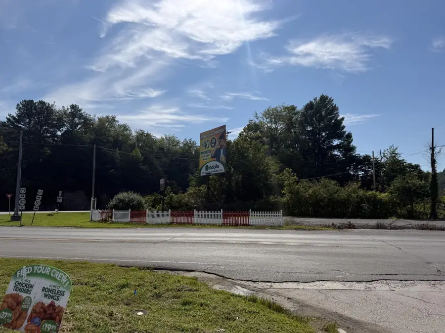 6423 Kentucky 1428, Allen, KY 41601 - #3