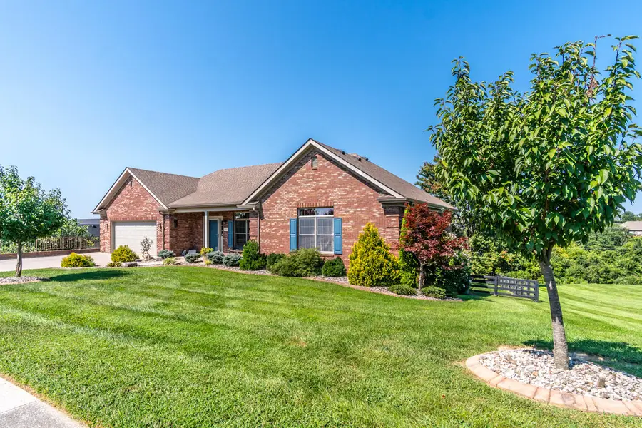 3008 Woodfield Circle, Richmond, KY 40475 - #2