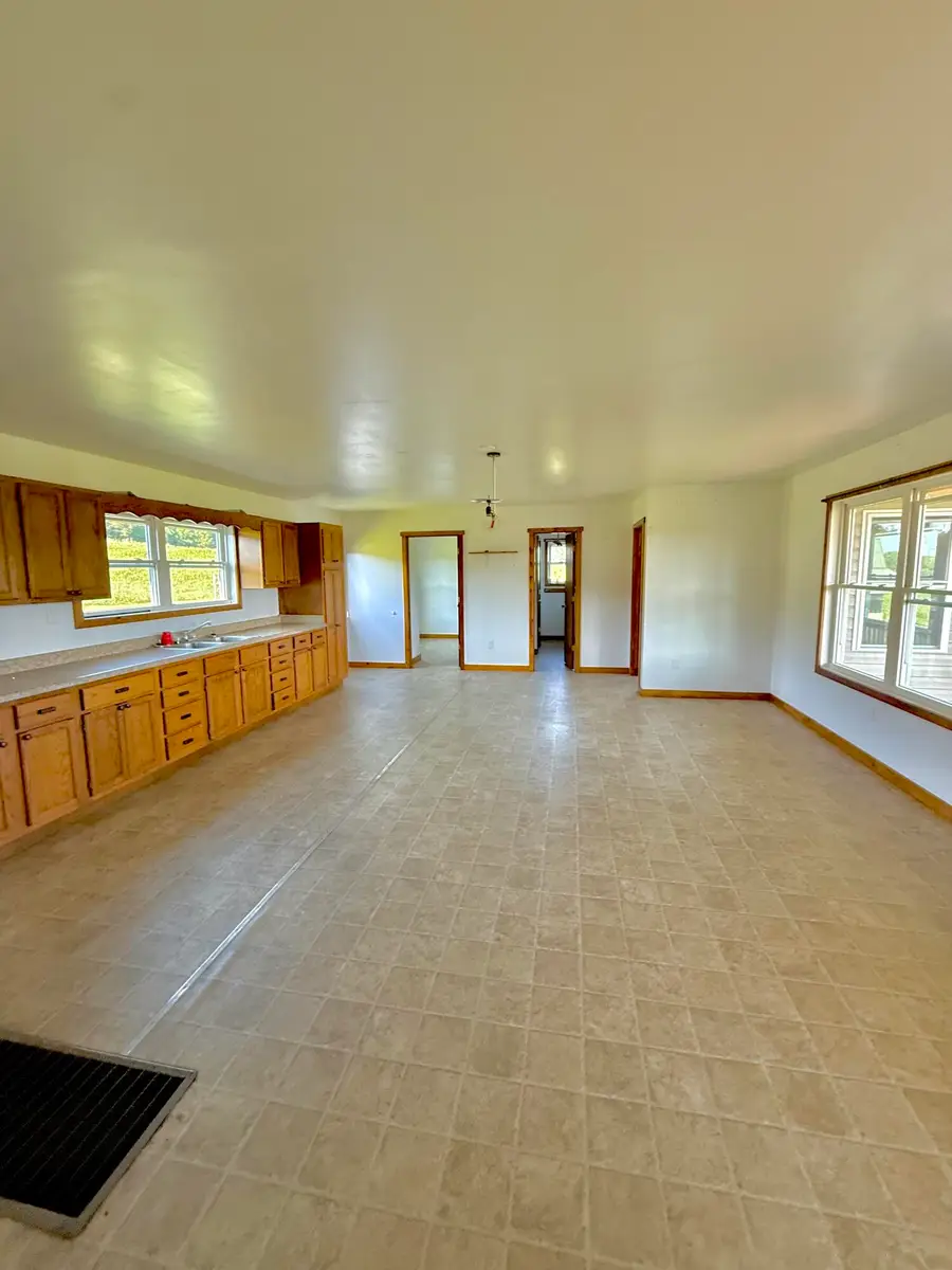 375 Coleman Lane, Crab Orchard, KY 40419 - #2