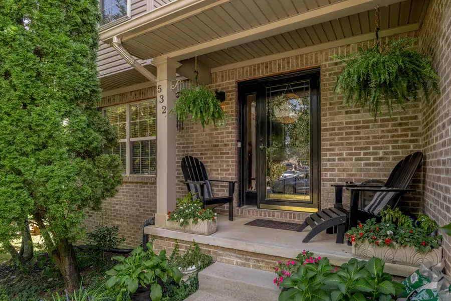 532 Meadowcrest Park, Lexington, KY 40515 - #2
