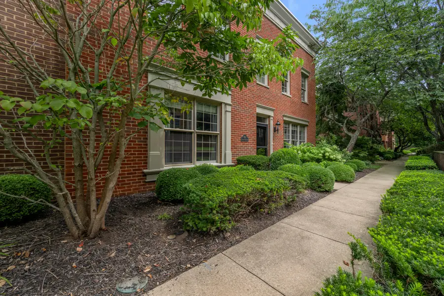 982 Village Green Avenue, Lexington, KY 40509 - #3