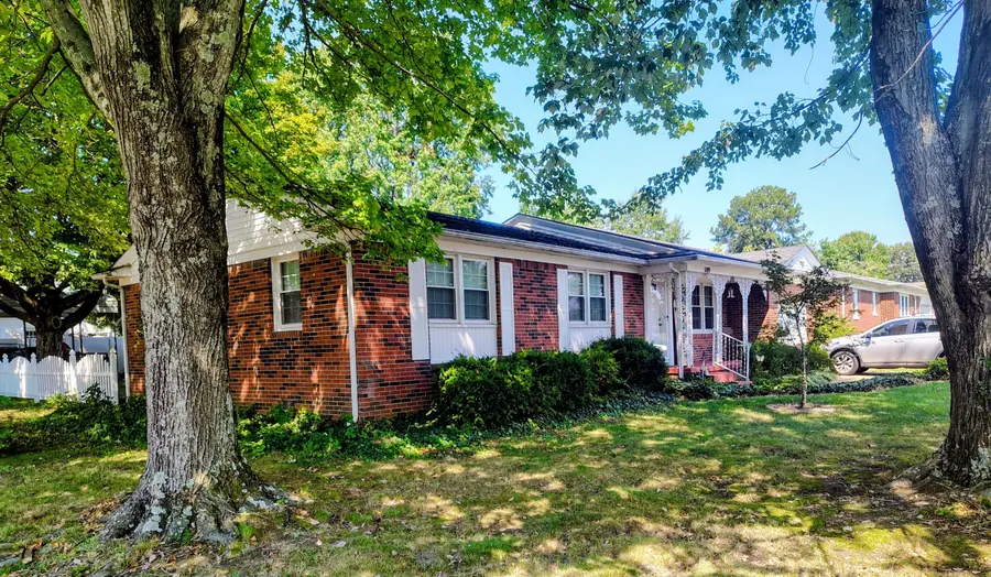 1109 Foster Street, Mayfield, KY 42066 - #3