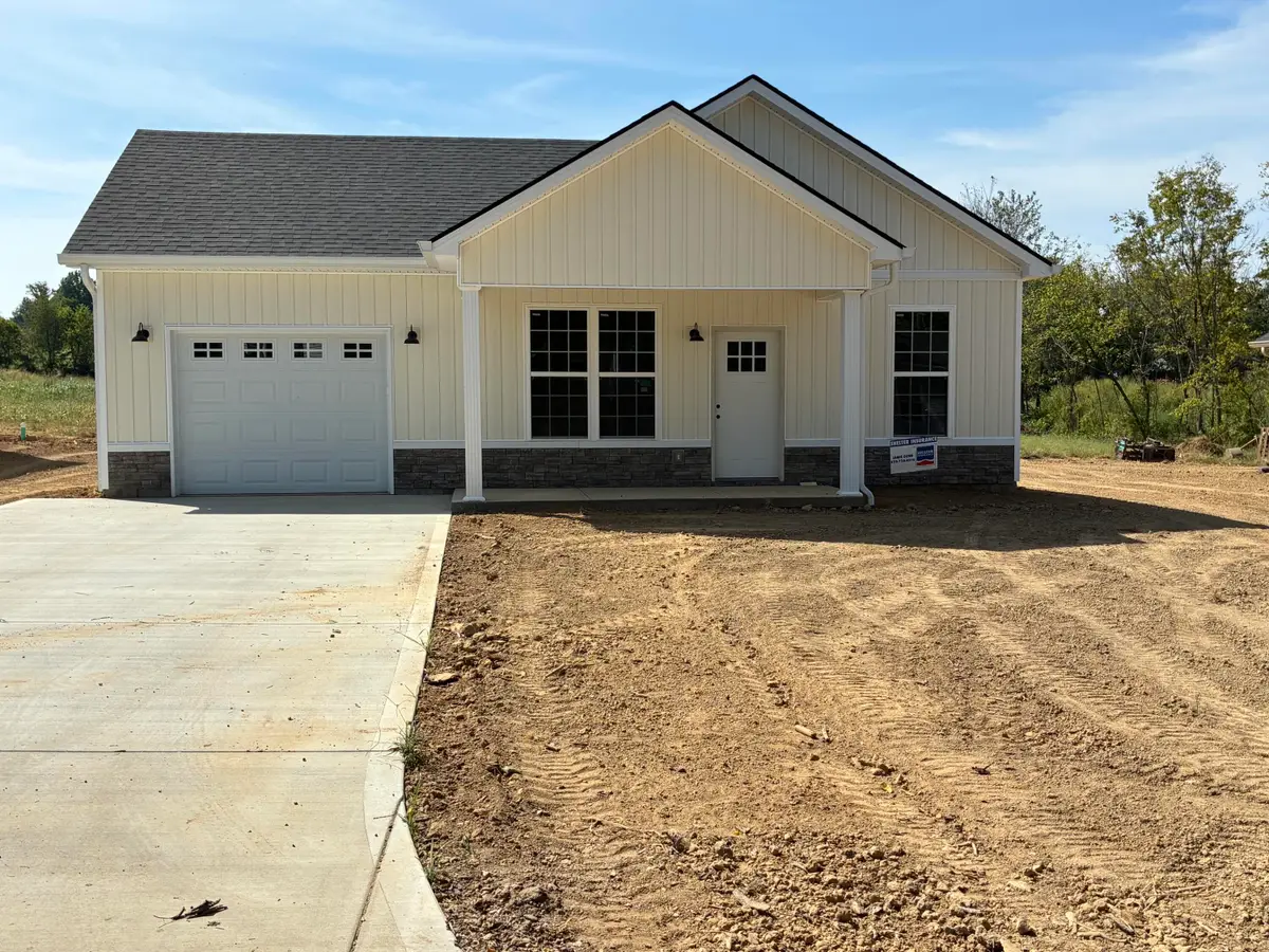 516 Jones Street, Harrodsburg, KY 40330 - #1