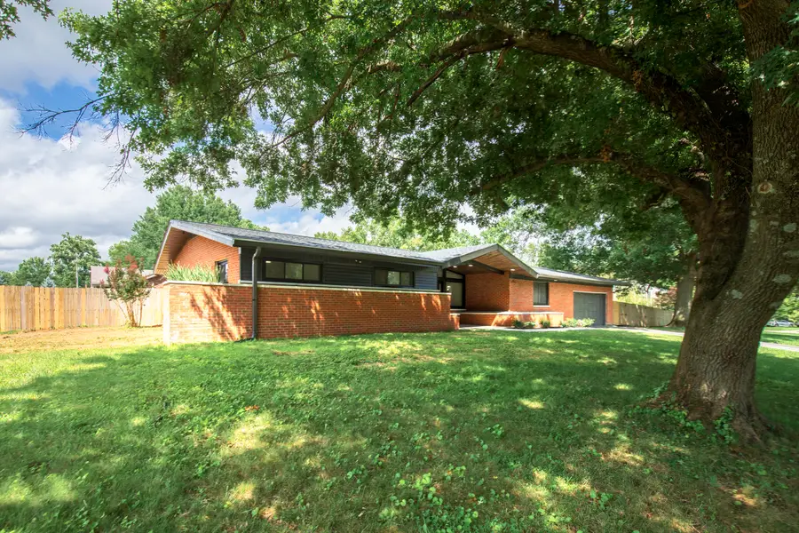 3273 Saxon Drive, Lexington, KY 40503 - #3