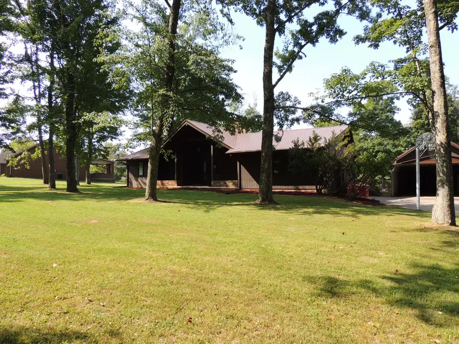 519 Schofield Lane, Frankfort, KY 40601 - #3