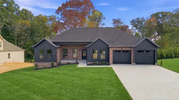 32 Mercato Drive, Somerset, KY 42503