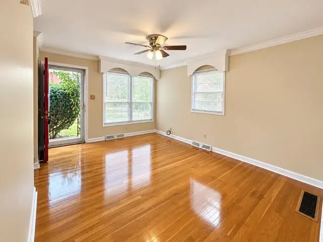 1642 Alexandria Drive #1, Lexington, KY 40504 - #3