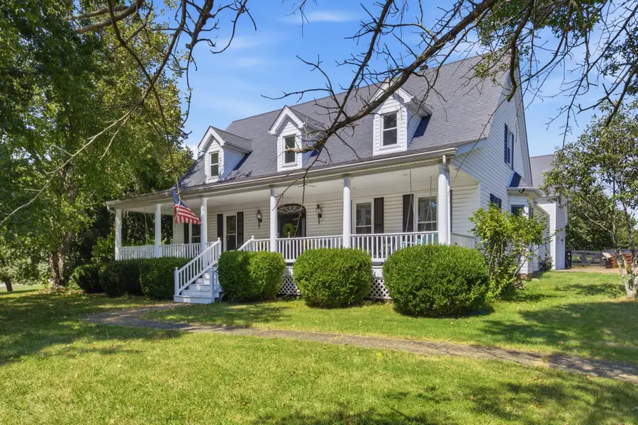 4715 Sunny Hill Drive, Crestwood, KY 40014 - #3