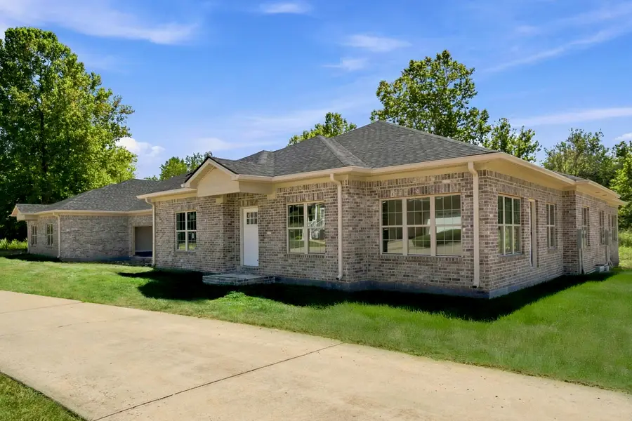 109 Arbor Court, Frankfort, KY 40601 - #2