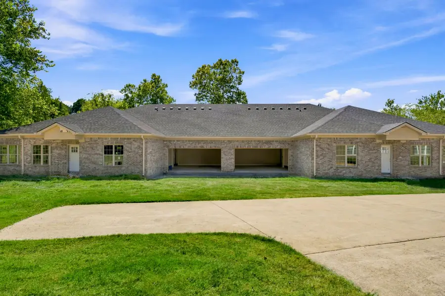 109 Arbor Court, Frankfort, KY 40601 - #3