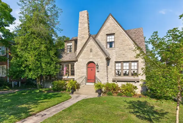 609 Arcadia Park, Lexington, KY 40503